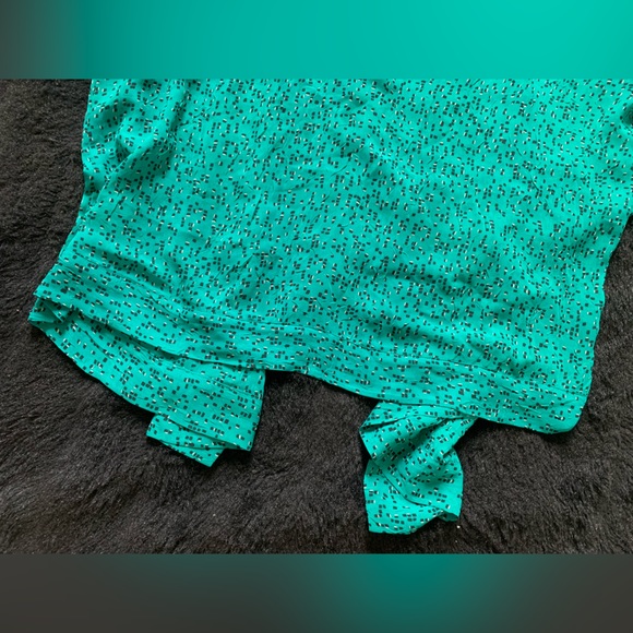 Mossimo Supply Co Women’s Green/ Black Polka Dots Cardigan Sz M 100%Poly NWOT - Picture 10 of 16